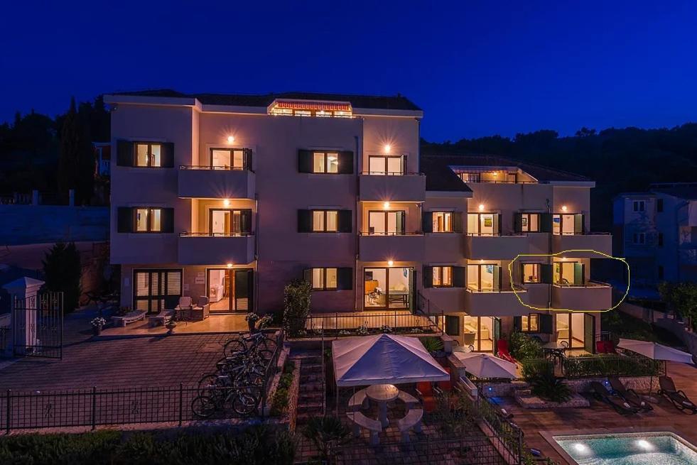 Apartament Slatine No 1 Exteriér fotografie